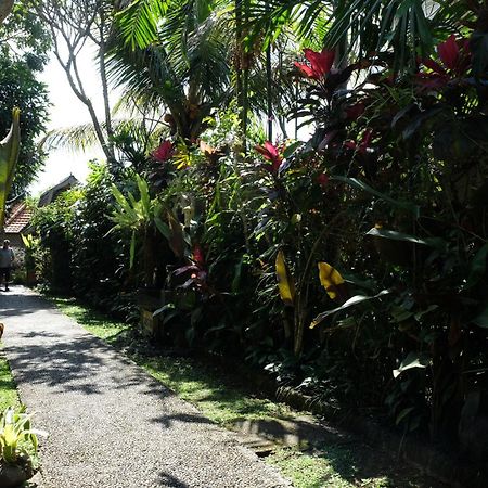 Suastika Guest House Ubud Екстериор снимка