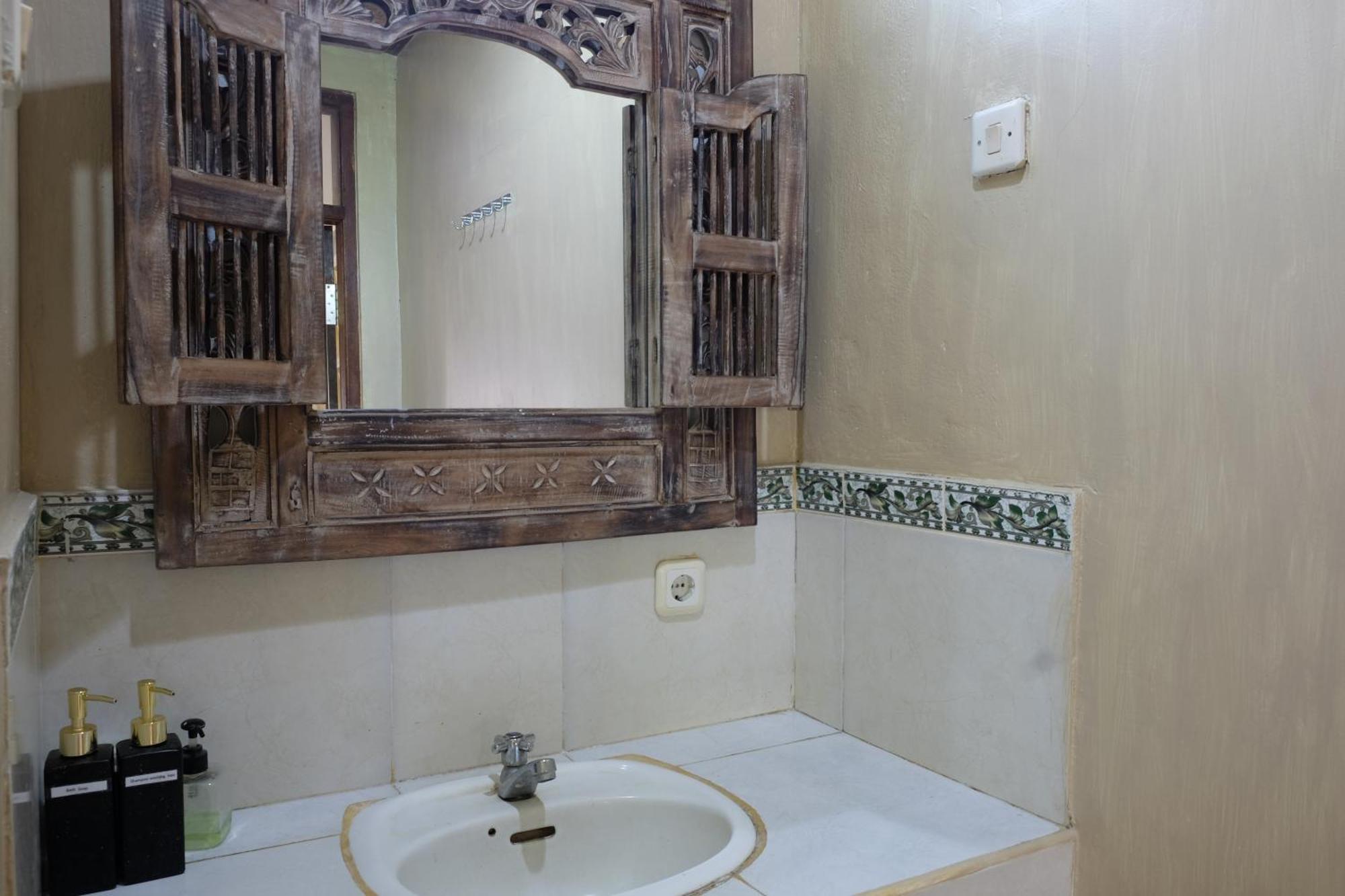 Suastika Guest House Ubud Екстериор снимка